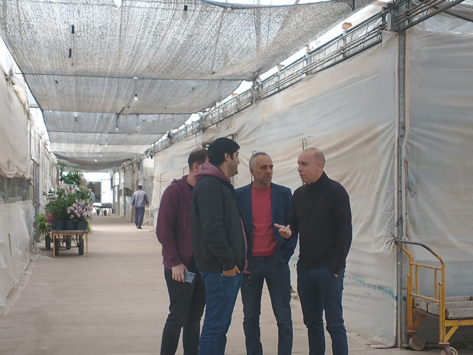 Visita a la Cooperativa de Productores de Flores y Plantas Mercoflor Ltda., y la Cooperativa Telefónica y Otros Servicios Públicos y de Consumo de Abasto Limitada