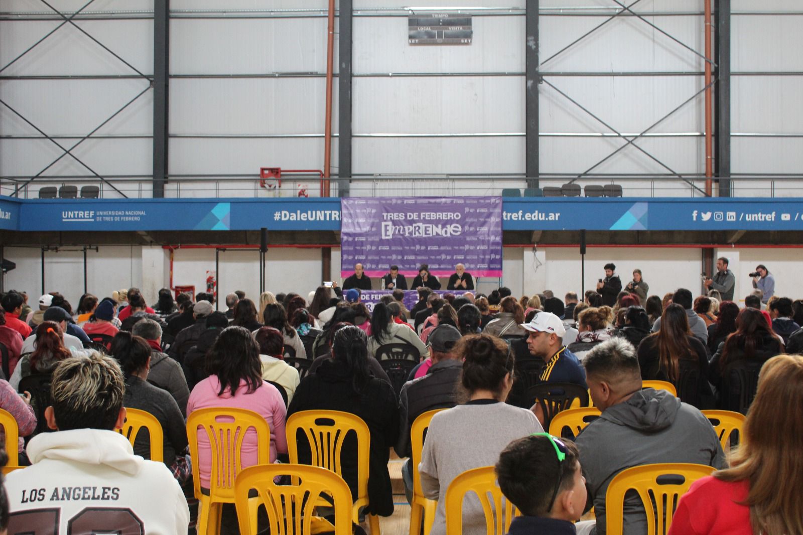 FUERZA SOLIDARIA EN “TRES DE FEBRERO EMPRENDE”