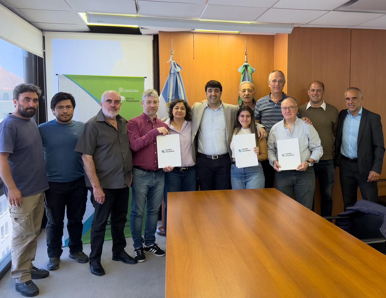 Más crédito e inclusión financiera para el desarrollo de los clubes y las organizaciones de la economía social y solidaria en la Provincia de Buenos Aires.